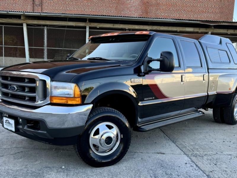 No Reserve: 36k-Mile 2001 Ford F-350 Super Duty Lariat LE Power Stroke  Dually 4x4 for sale on BaT Auctions - sold for $47,000 on June 1, 2022 (Lot  #74,981) | Bring a Trailer
