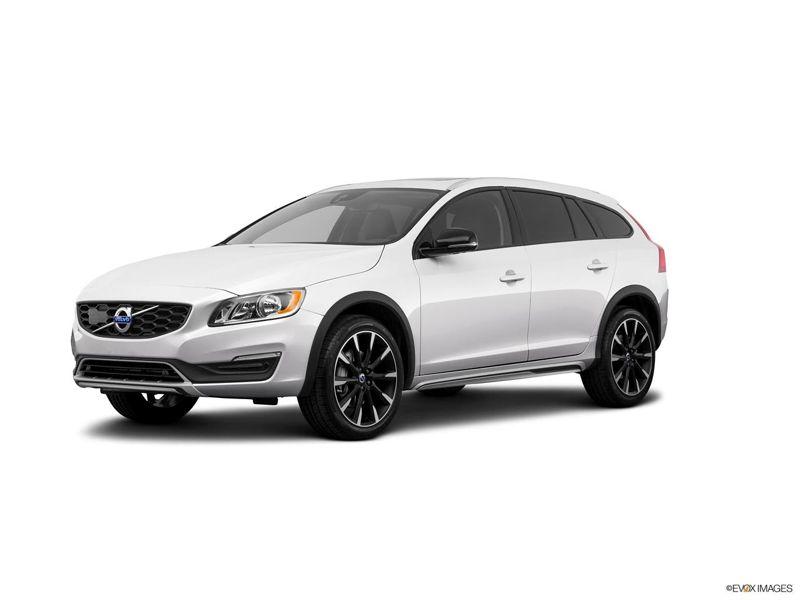 2018 Volvo V60 Cross Country Research, Photos, Specs and Expertise | CarMax
