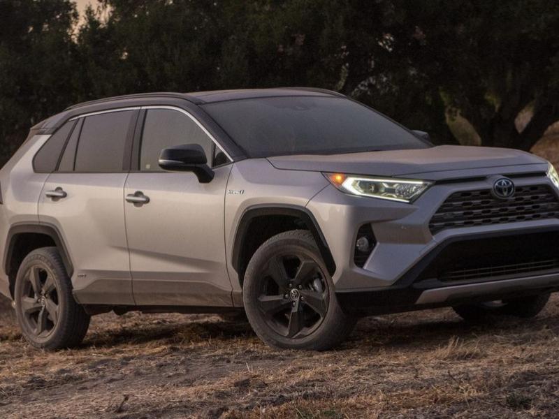 2020 Toyota RAV4 Hybrid Review, Pricing, and Specs