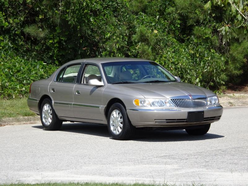 1999 Lincoln Continental | Raleigh Classic Car Auctions