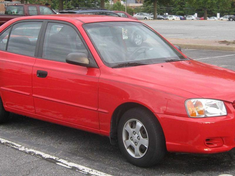 2002 Hyundai Accent, the official car of… : r/regularcarreviews