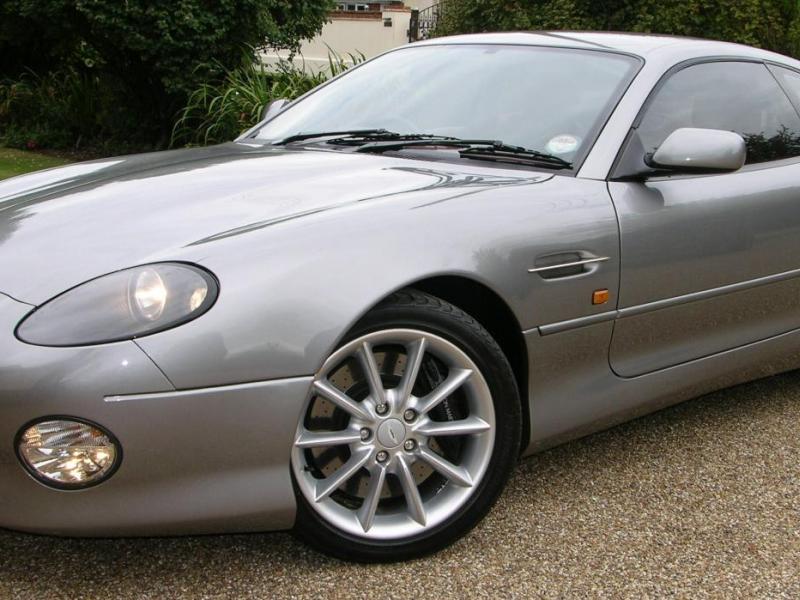 Aston Martin DB7 - Wikipedia