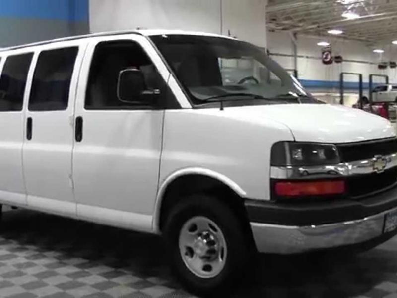 2013 Chevrolet Express Van 2500 LT 2U150010 - YouTube
