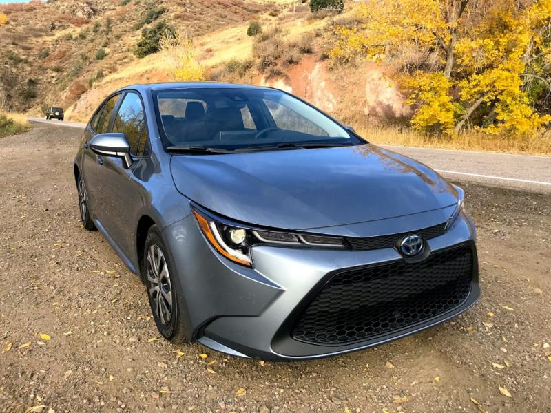 Why the 2022 Toyota Corolla Hybrid Will Make More Sense Than a Prius In  Your Daily Life
