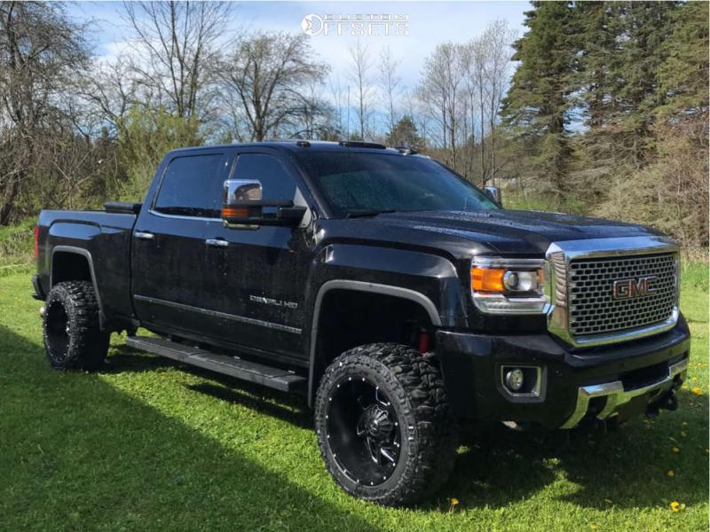 2016 GMC Sierra 2500 HD with 20x12 -44 Dropstars 652bm and 33/11.5R20  Federal Xplora M/t and Leveling Kit | Custom Offsets