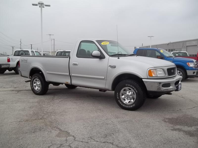 Used 1998 Ford F-250 For Sale at Bob Thomas Dealerships | VIN:  1FTPF28L2WNA73146